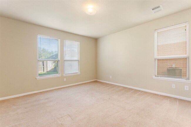 Building Photo - 5310 Meadow Canyon Dr