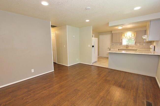 Building Photo - 8319 W Cory Ct