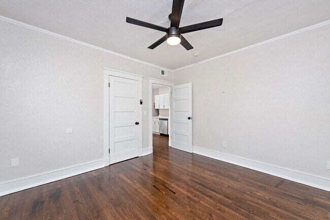 Floorplan - 4220 HARRISON