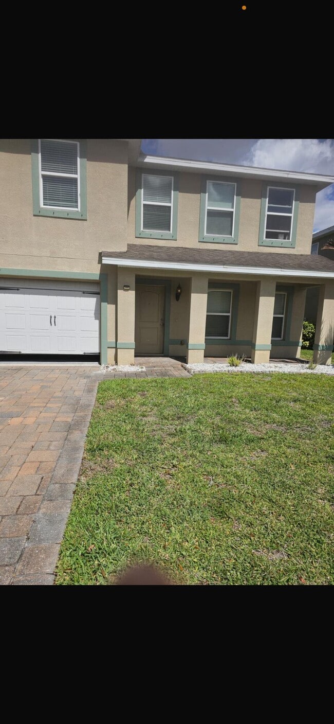 Building Photo - 10329 Canal Brook Ln