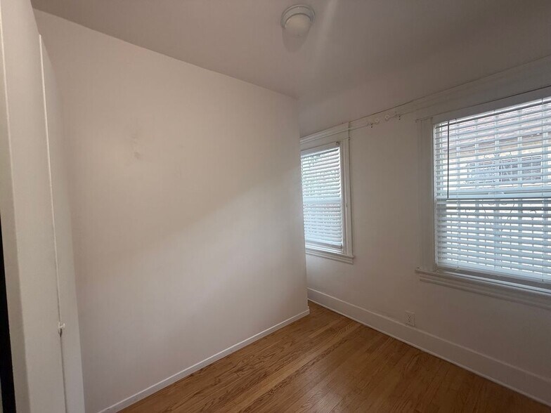 Building Photo - 244 W 49th