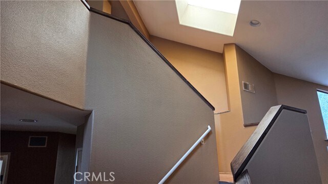Building Photo - 25568 Blackthorne Dr