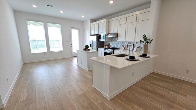 Building Photo - 16327 Mesquite Fld Dr