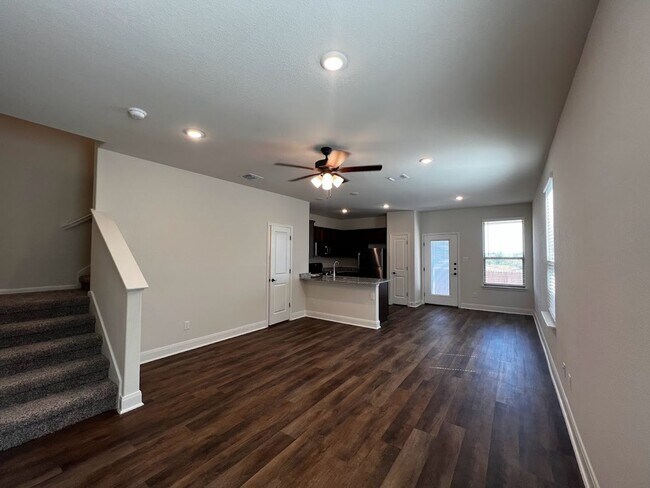 Building Photo - 13706 Enzo Gate