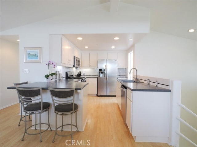 Building Photo - 440 Marine Pl