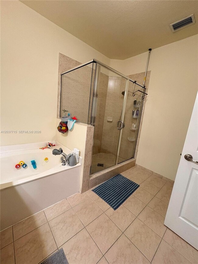 Building Photo - 280 Las Brisas Cir