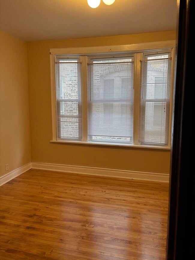Building Photo - 2630 W Iowa St