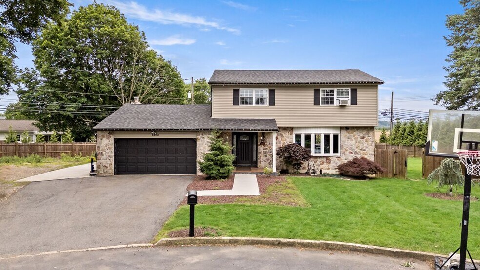 Primary Photo - 7590 Violet Cir