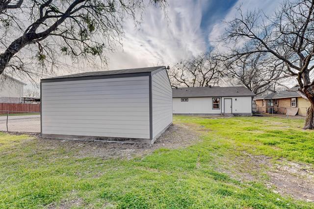 Building Photo - 2802 N Masters Dr