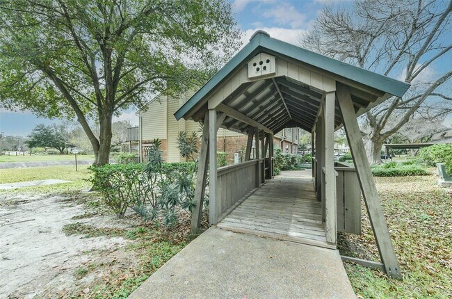 Building Photo - 5005 Georgi Ln