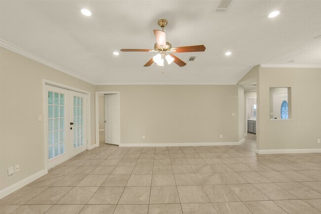 Building Photo - 21211 Park Mt Dr