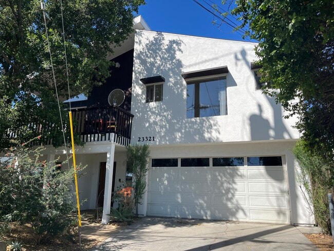 House from driveway - 23321 Ida Pl