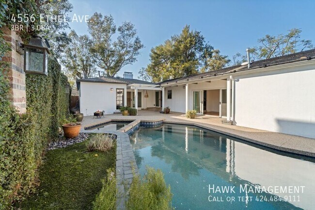 Building Photo - 4556 Ethel Ave