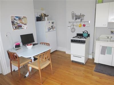 Building Photo - 143 Orchard St