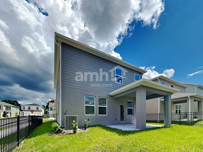 Building Photo - 1084 Grafton Ridge Dr