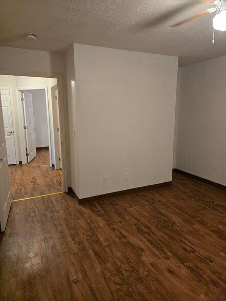 Building Photo - 5405 Hamilton Blvd