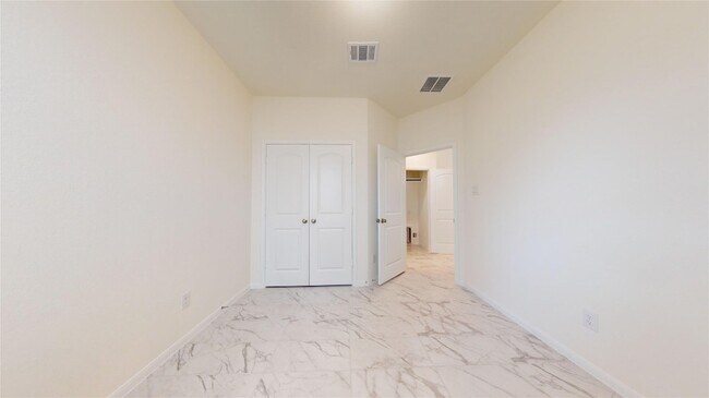 Building Photo - 10434 Astor Pt Trl