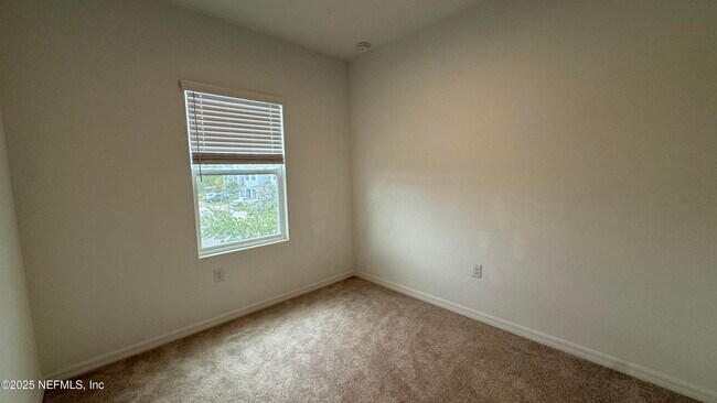 Building Photo - 296 Anthony Dr