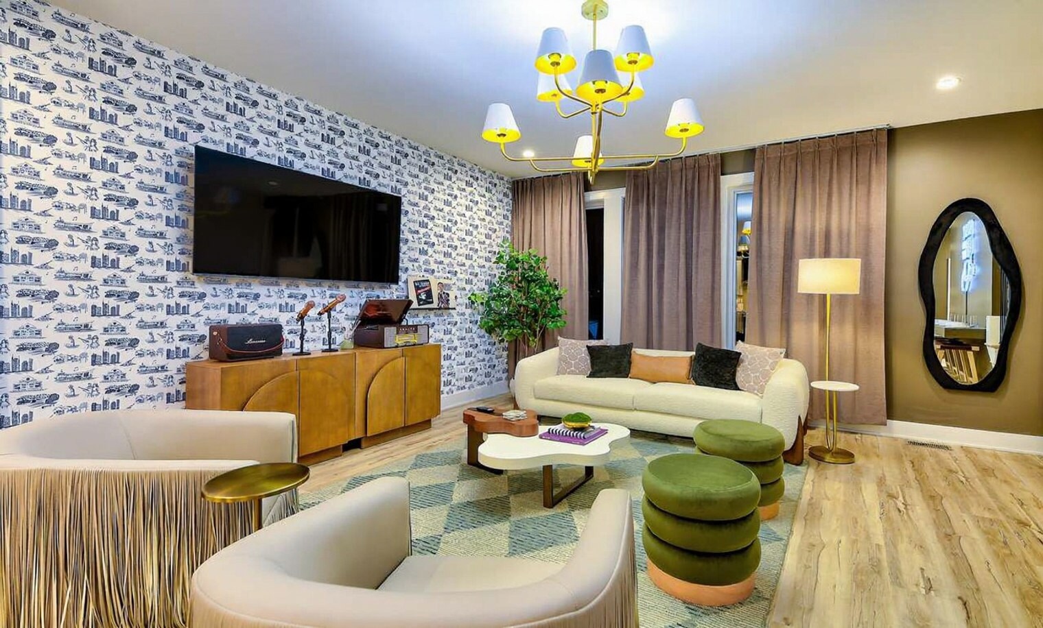 Building Photo - 1112 Baptist World Center Dr