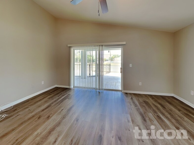Building Photo - 24307 Satinwood Ct