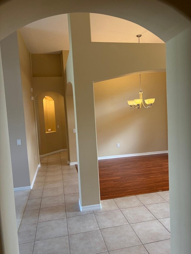 Building Photo - 4576 Barbados Loop