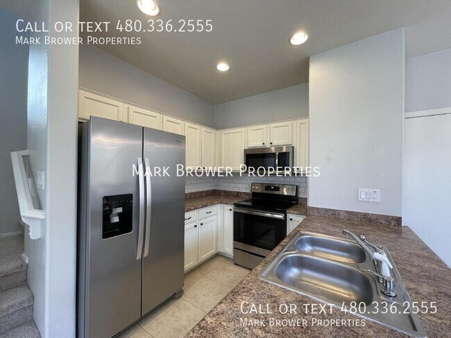 Building Photo - 451 S Hawes Rd