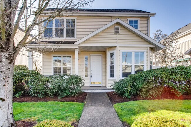 Building Photo - 16940 SW Kattegat Dr
