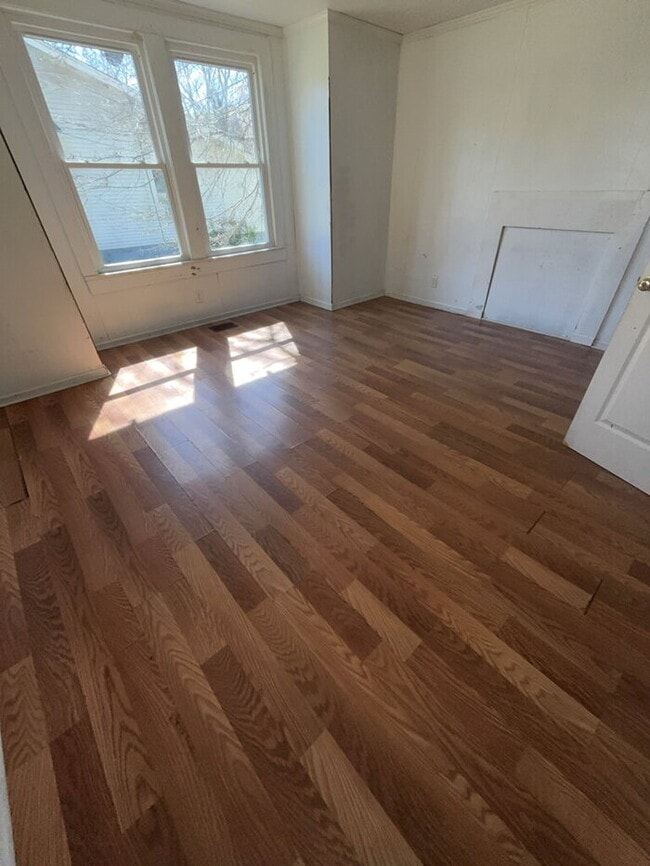 Building Photo - 115 Arkansas St