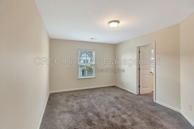 Building Photo - 140 Buchanan Cir