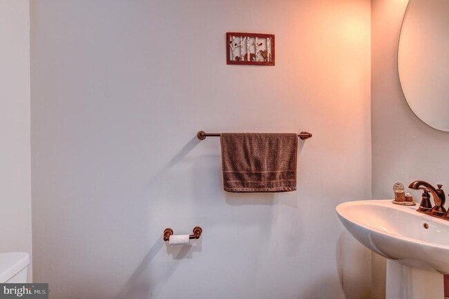 Building Photo - 157 Mulberry Dr