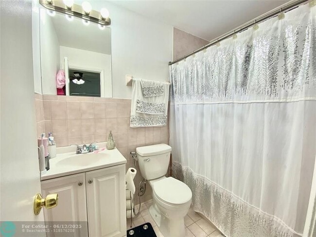 Building Photo - 416 SW 96th Ct