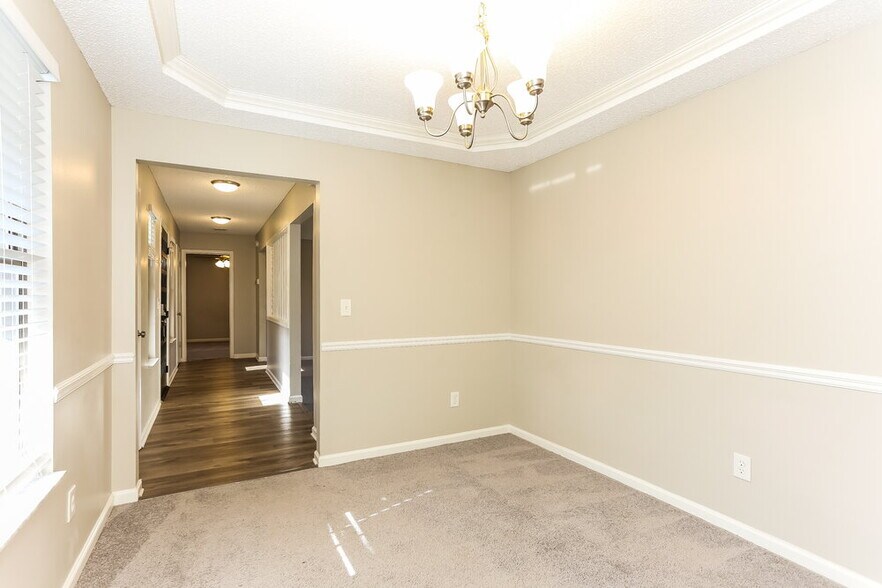 Building Photo - 8539 Echoridge Ct