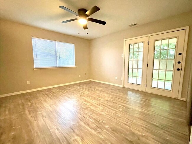 Building Photo - 16303 Napa Vine Dr