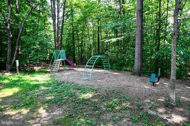 Building Photo - 8317 Windfall Rd