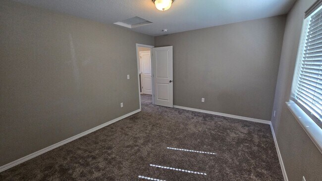 Building Photo - 11101 Willmore Dr