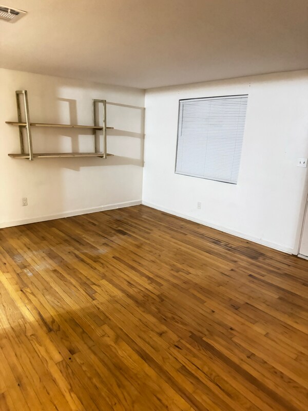 Building Photo - 6982 Burrell Ln