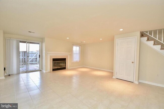 Building Photo - 7209 Burton Hill Ct