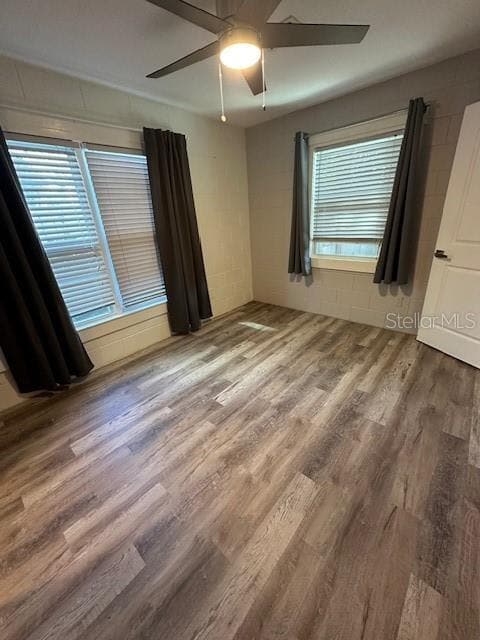 Building Photo - 1800 Lucerne Ter