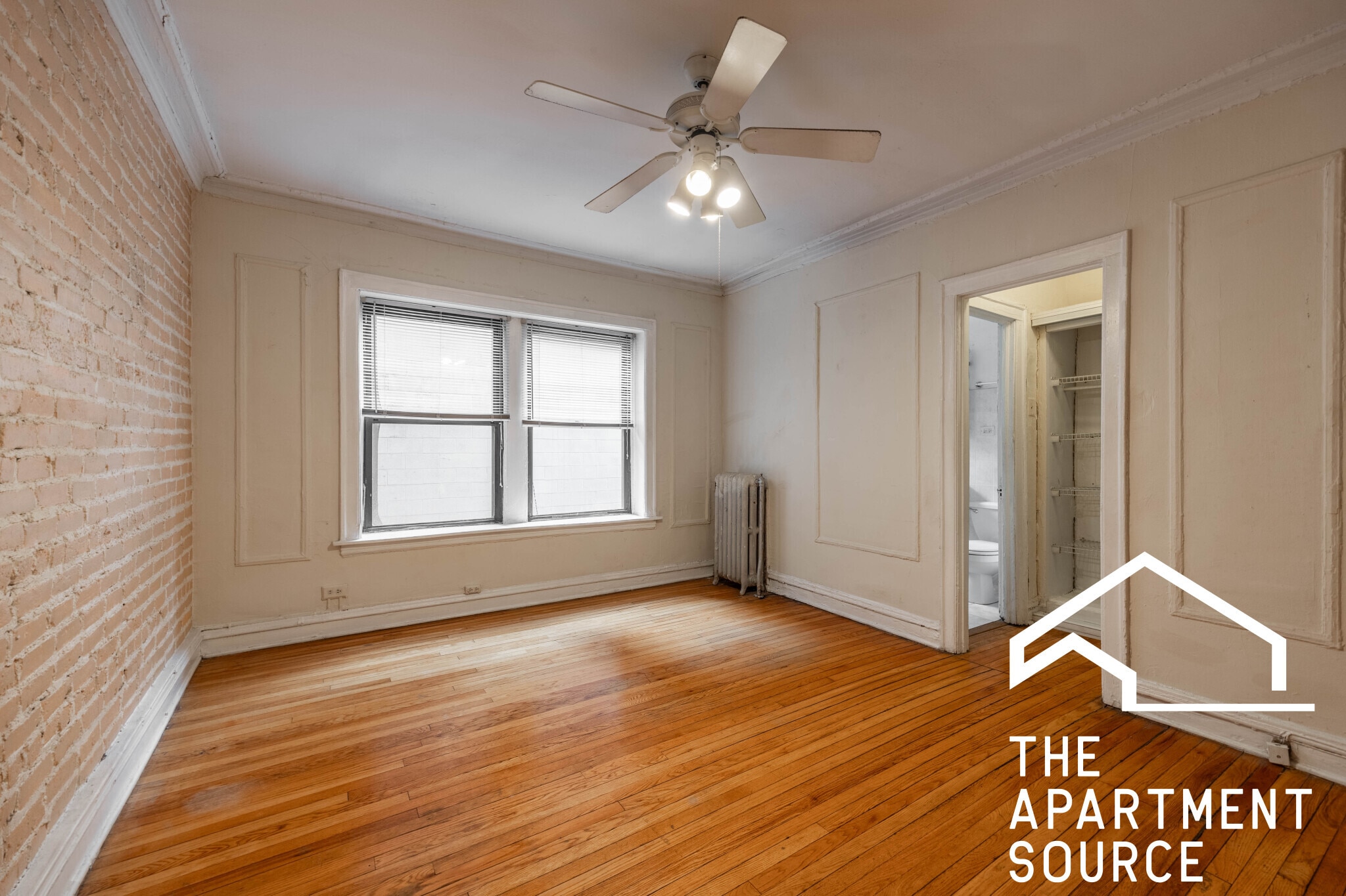 Building Photo - 1154 N Dearborn St