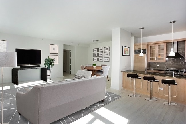 55 Thompson Living Room - 55 Thompson®