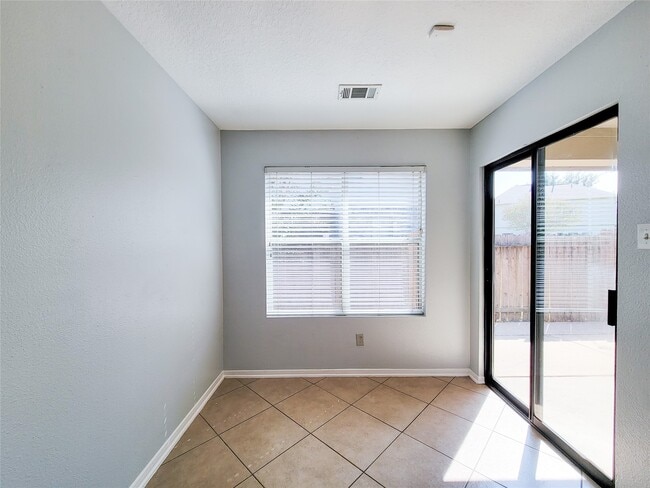 Building Photo - 19615 Mackinaw Isle Ct