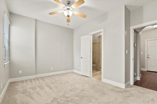 Building Photo - 1518 Bingham St