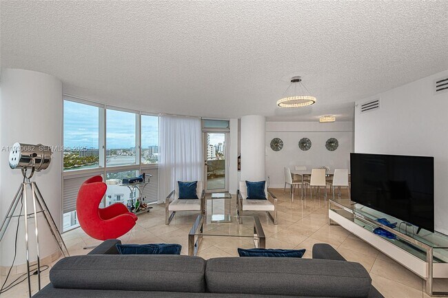 Building Photo - 6301 Collins Ave