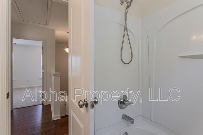 Building Photo - 382 Juniper Bend Cir