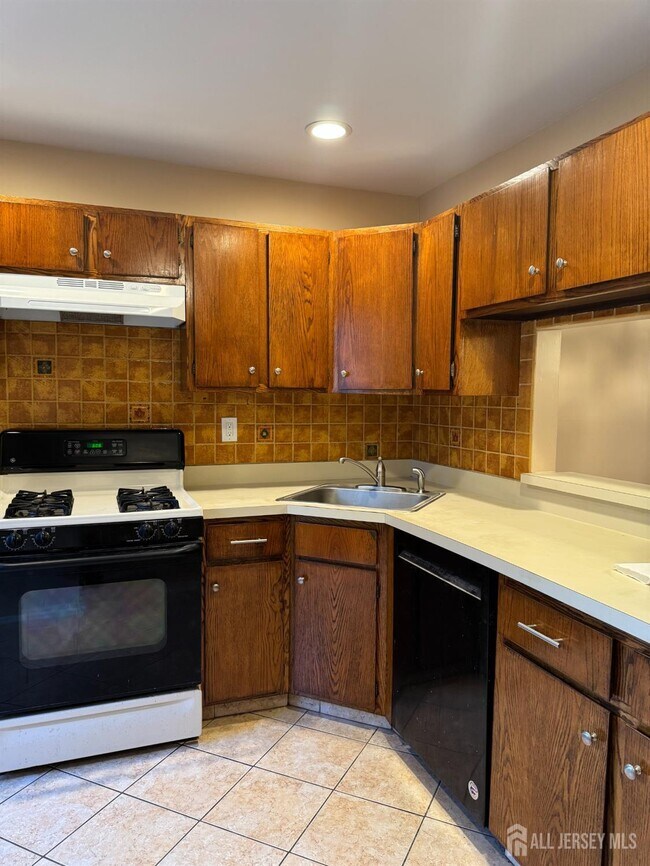 Building Photo - 286 Palombi Ct