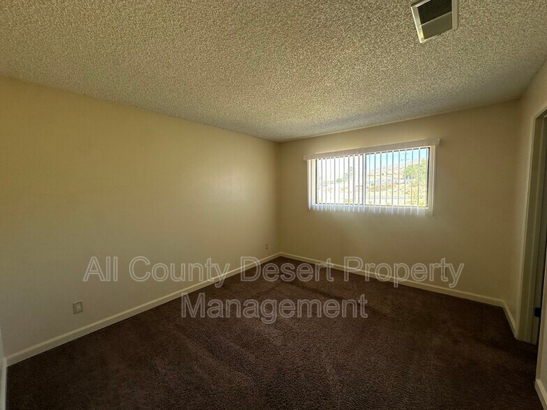Building Photo - 13079 Eliseo Rd