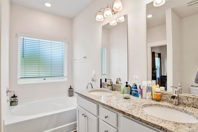 Building Photo - 5789 Conley Ct