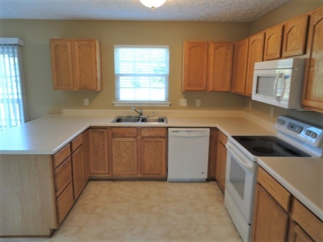 Building Photo - 7221 Fribourg Ct