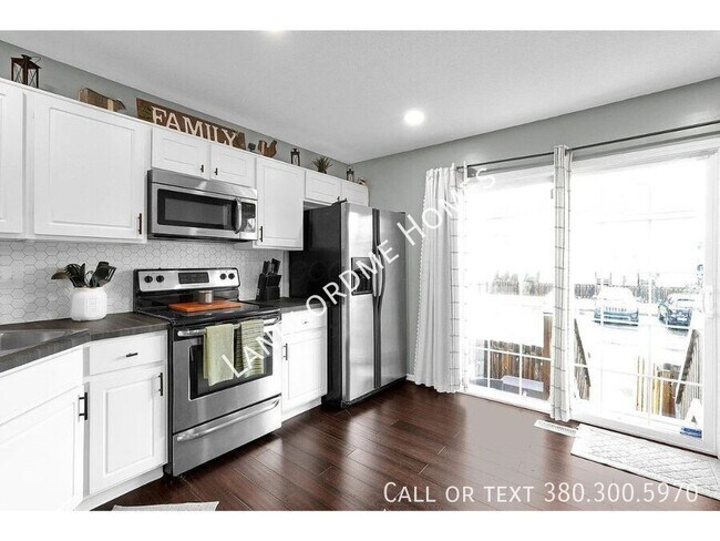 Building Photo - 4822 Annual Dr