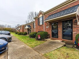 Building Photo - 1452 Hartland Woods Way